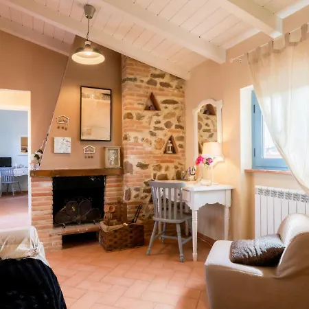 Locazione Turistica Violapo - Roc220 Civitella Marittima