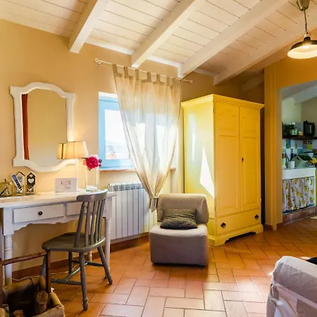 Locazione Turistica Violapo - Roc220 Civitella Marittima